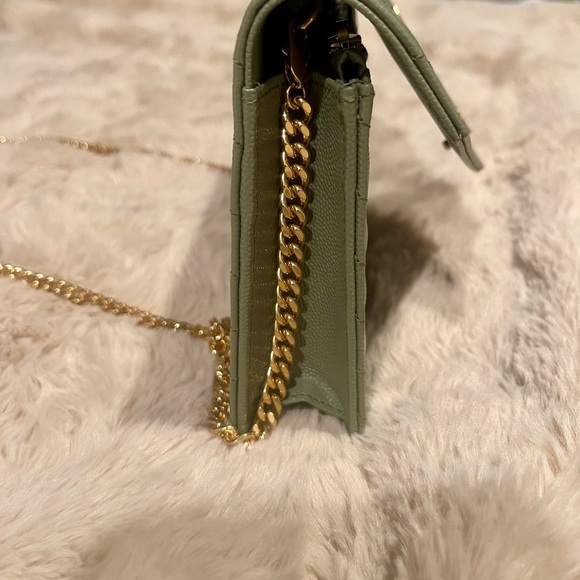 Small YSL Envelope Flap Wallet on Chain - Picture 7 of 10